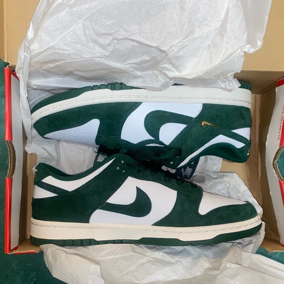 Nike Women's Green and White Sneakers - Picture 2 of 12